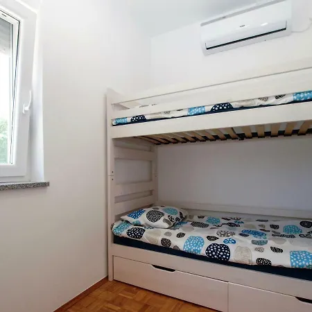 Holiday House “marta” Holiday home Pula