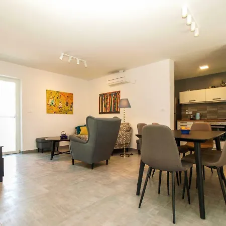 Holiday home Holiday House “marta” *